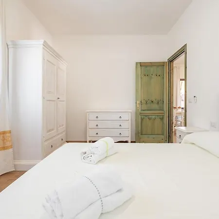 Affittasardegna - Trilo Euforbia Apartament